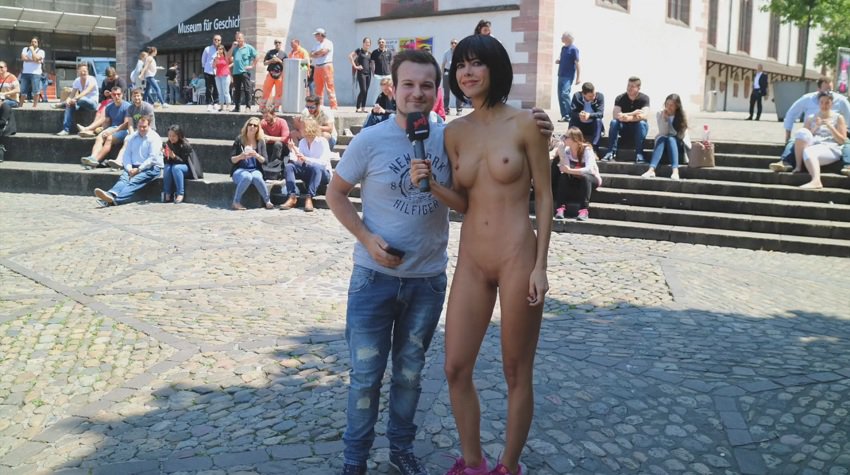 milor-moire-nude-naked-selfies-22